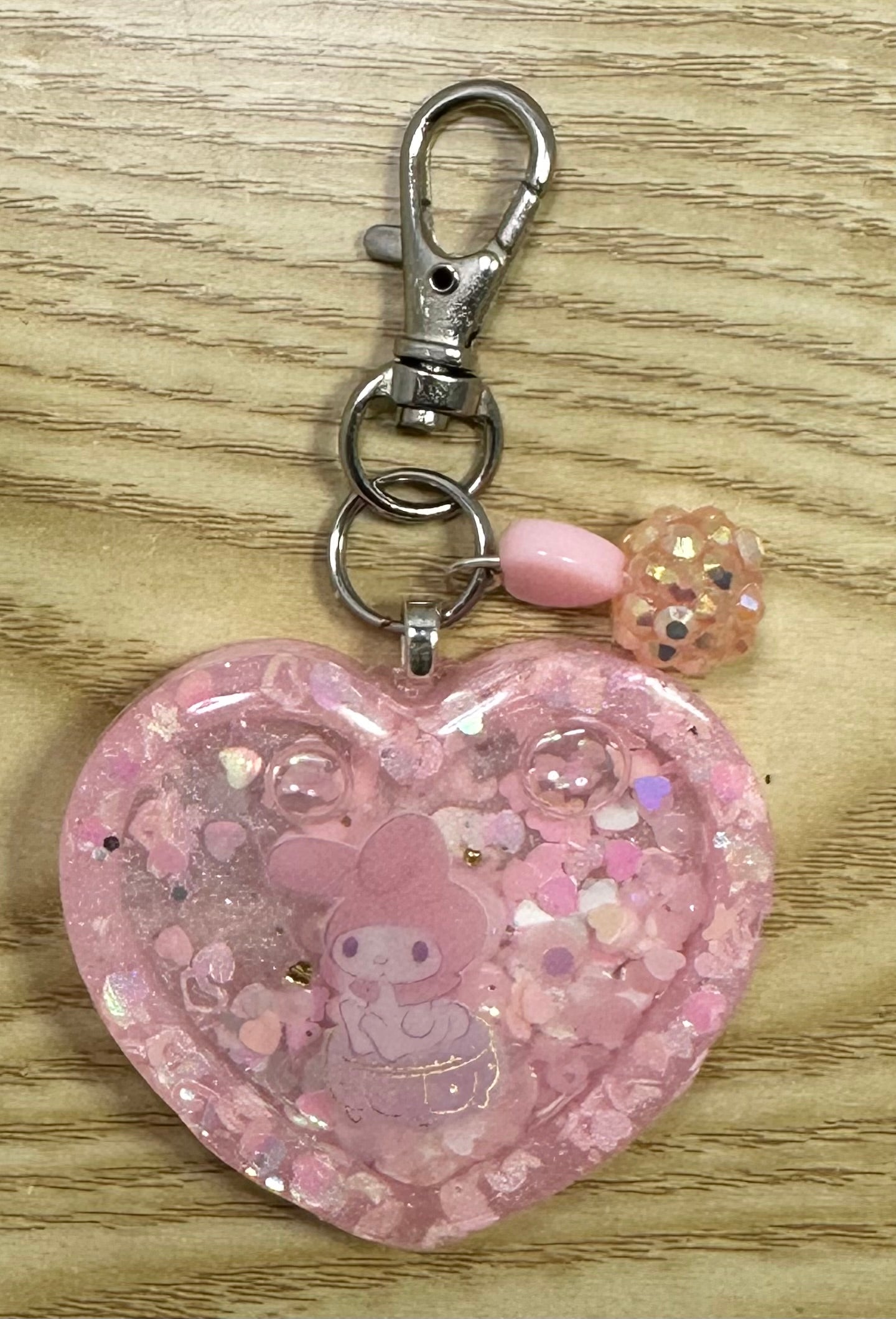 Heart Liquid Shaker Keychain - seated