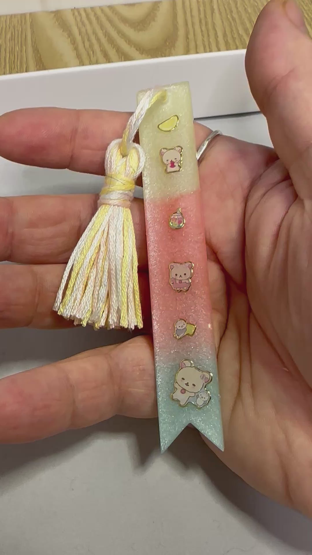 Pointed Bookmark